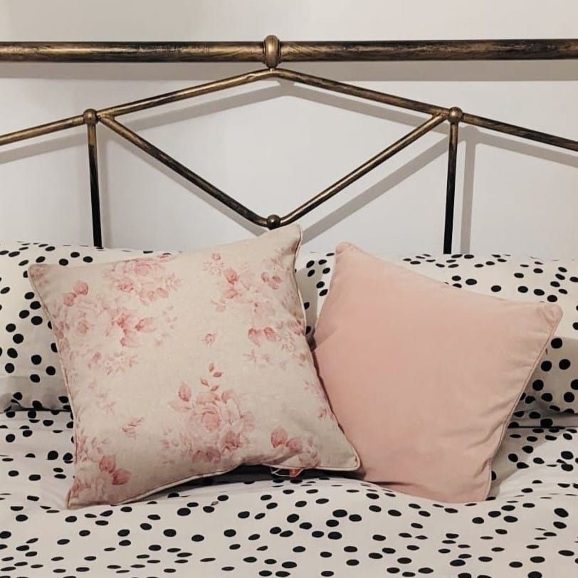 Sewing House Exclusive Faded Rose Red Cushion Sewing House Exclusive Faded Rose Red Cushion